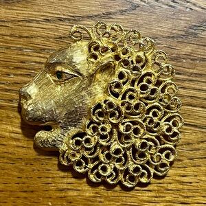Gold Lion Brooch